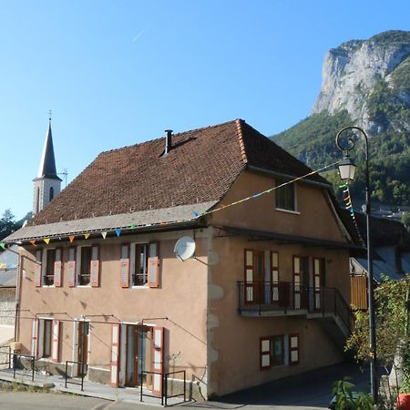 Le Postillon Rez Daire Saint-Pierre-d'Entremont  Dış mekan fotoğraf
